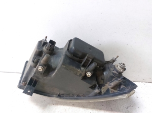 Ford Transit (2003–2006) Esituli 20A066B - 3