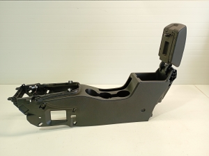 Opel Astra J (2009–2017) Center console - 5