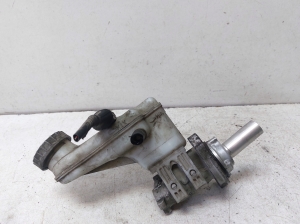 Suzuki Swift III (2004–2010) Brake master cylinder 0204254769 - 2