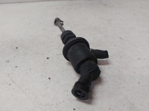 Suzuki Swift III (2004–2010) Clutch slave cylinder 2381063J01 - 4