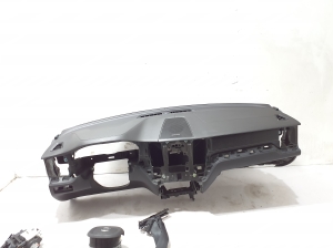 VOLVO XC60 (2017–2026) Armaturenbrett 32219895 - 6