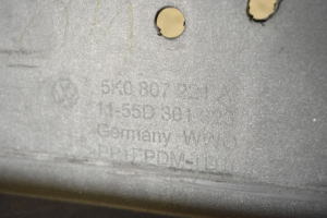 Volkswagen Golf VI (2008–2013) Priekšējais bamperis 5K0807221A - 5