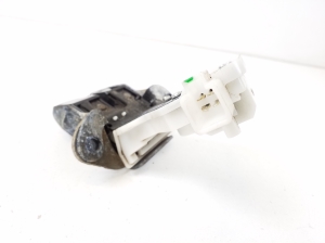 Infiniti Q30 (2015–2018) Trunk lid lock 905025DA0A - 2