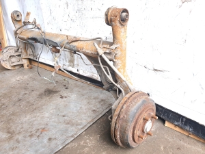 Suzuki Swift III (2004–2010) Rear axle and its parts - 4