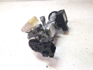 Suzuki Swift III (2004–2010) Ignition switch 3397062J00 - 3