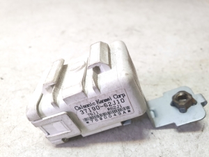 Suzuki Swift III (2004–2010) Relay 3719062J10 - 2