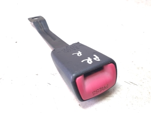 Suzuki Swift III (2004–2010) Front seat belt buckle E034501 - 2