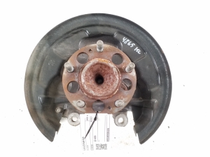Rear wheel hub - 52710AT000
