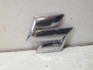 Suzuki Swift III (2004–2010) Emblem - 3