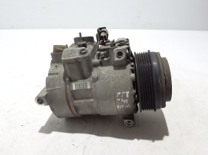 Mercedes Benz E-Class W212 (2009–2015) A/C compressor A0008302600 - 3