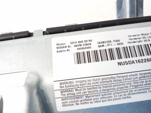 Infiniti Q30 (2015–2018) Knee airbag 985R05DA0A - 2