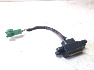 Suzuki Swift III (2004–2010) Trunk opening switch - 4