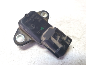 Suzuki Swift III (2004–2010) Nukkvõlli asendi andur 3322076G11 - 5
