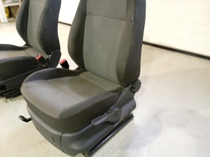 Volkswagen Caddy IV (2015–2020) Vordersitz und seine Teile - 5