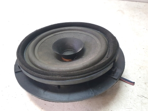 Suzuki Swift III (2004–2010) Front door speaker 3910263J50 - 2