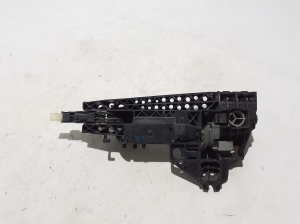 AUDI A7 (2010–2018) Rear side door exterior handle and its parts - 2