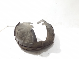 AUDI A7 (2010–2018) Front wheel arch liner 4G8821172D - 3