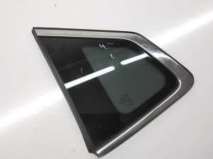 NISSAN X-Trail T32 (2013–2021) Seitenscheibe hinten (Karosserie) 833014CC0B - 2