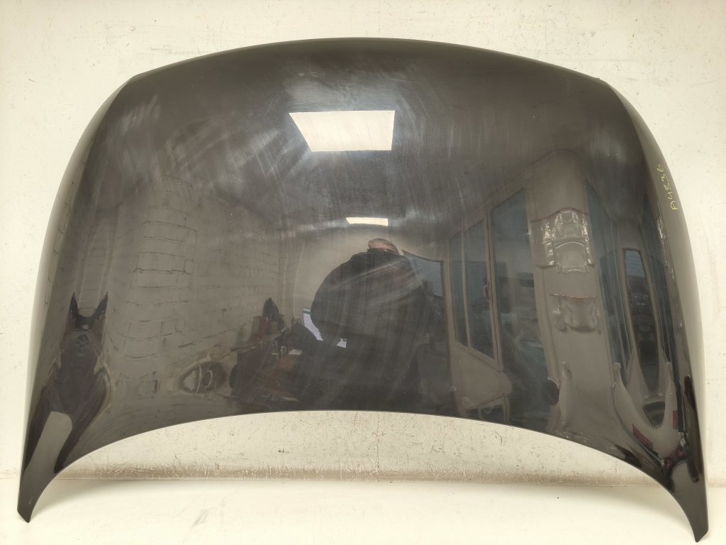 Kia Sportage (2010–2016) Hood