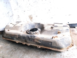 Suzuki Swift III (2004–2010) Fuel tank - 4