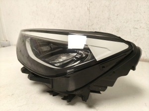 Volkswagen ID.4 I (2020–2026) Headlight 11C941005A - 8
