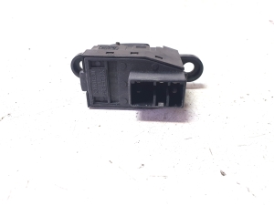 Hyundai H 1 (1997–2007) Front door glass switch 612W03370 - 3
