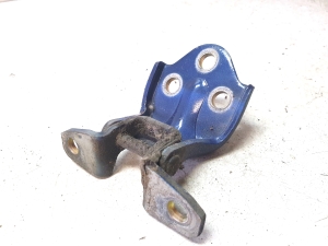 Hyundai H 1 (1997–2007) Front door top hinge - 2