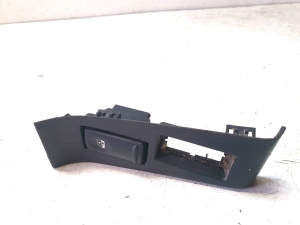 RENAULT Master II (1998–2010) Front door glass switch 7700351693D - 2