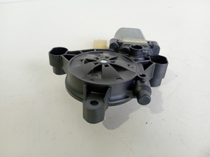 AUDI A3 8V (2012–2020) Front door window regulator motor 5Q0959801B - 3