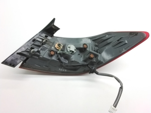 Infiniti M37 Y51 (2011–2026) Eckleuchte hinten 265551MA0A - 3