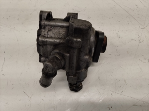 Volkswagen Passat B5 (1997–2005) Servopumpe 8D0145156K - 2