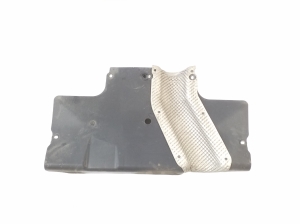 Infiniti Q30 (2015–2018) Rear underbody shield A2463520391 - 3
