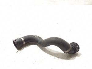 Mercedes Benz S-Class 223 (2020–2026) Jahutusradiaatori voolik A2235011801 - 3