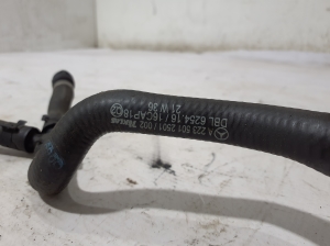 Mercedes Benz S-Class 223 (2020–2026) Jahutusradiaatori voolik A2235012501 - 2