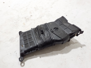 Mercedes Benz S-Class 223 (2020–2026) Õhu sisselaske voolik A2560940400 - 3