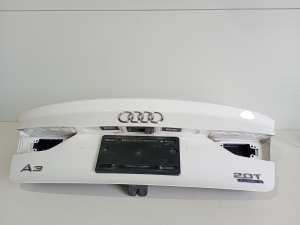 AUDI A3 8V (2012–2020) Tagaluuk ja selle osad - 2