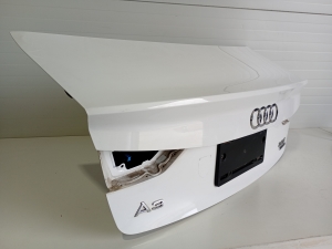 AUDI A3 8V (2012–2020) Tagaluuk ja selle osad - 5
