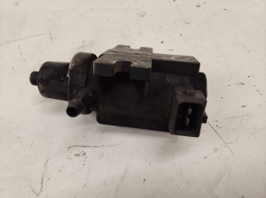 Volkswagen Passat B5 (1997–2005) Magnetventil 1H0906627 - 3