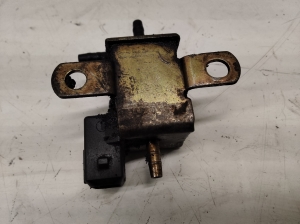 Volkswagen Passat B5 (1997–2005) Magnetventil 028906283 - 2