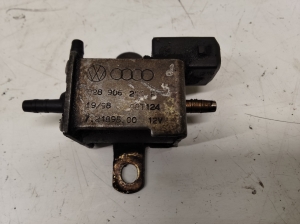Volkswagen Passat B5 (1997–2005) Magnetventil 028906283