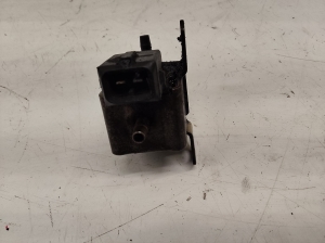 Volkswagen Passat B5 (1997–2005) Magnetventil 028906283 - 4