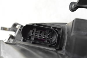 AUDI A4 B8 (2007–2016) Headlight 8K0941004D - 3