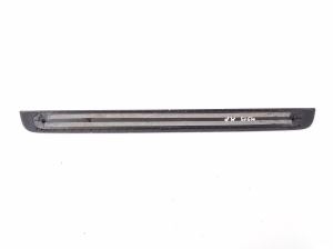 Infiniti Q30 (2015–2018) Inner sill trim 769B05DA0A - 3