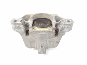 Infiniti Q30 (2015–2018) Gearbox mount A2462400617 - 3