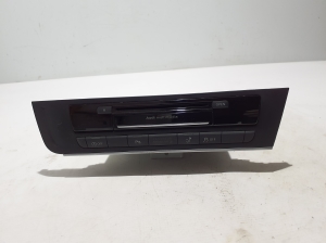 Radio / CD-Player / DVD-Player / Navigation - 4G1035043D