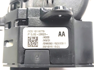 Land Rover Evoque (2011–2018) Parking brake switch GJ322B623AA - 2