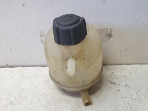 Coolant reservoir - 8200686355