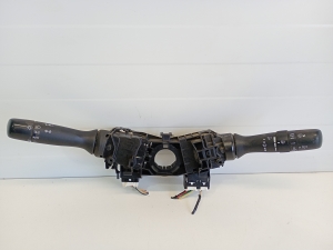 Subaru Impreza (2017–2026) Switch and its parts 17F4652 - 2
