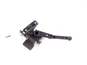 Volkswagen Passat B9 (2023–2026) Andur tagumisel rummul 5QS512521 - 2
