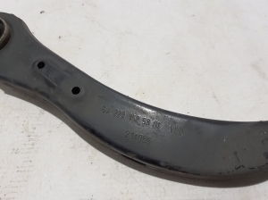 Mercedes Benz S-Class 223 (2020–2026) Tagumine õõtshoob A2233525801 - 2